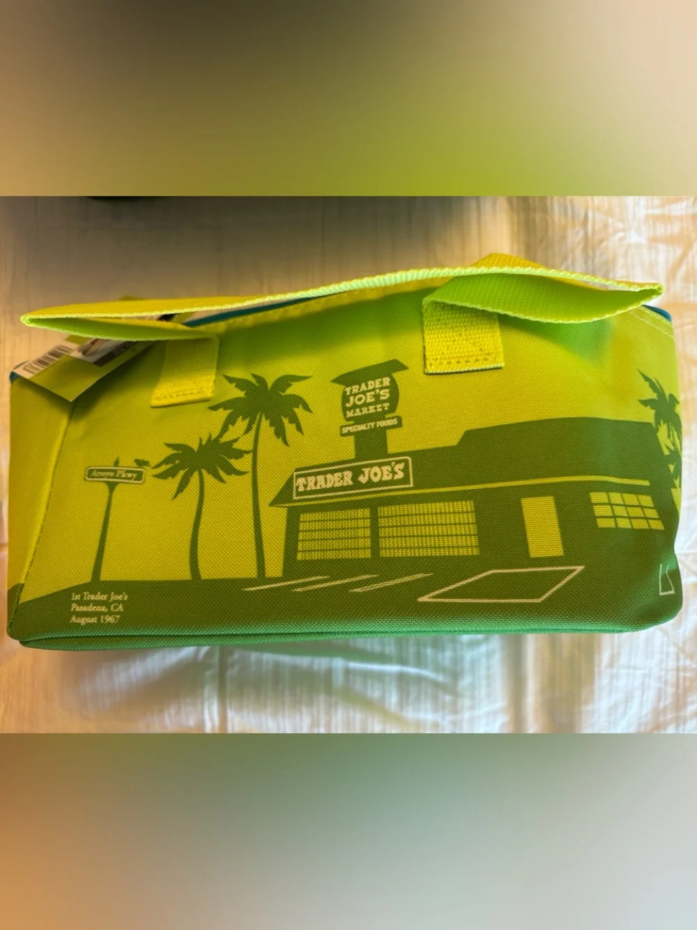 Neoprene Lunch Tote - Bright Teal
